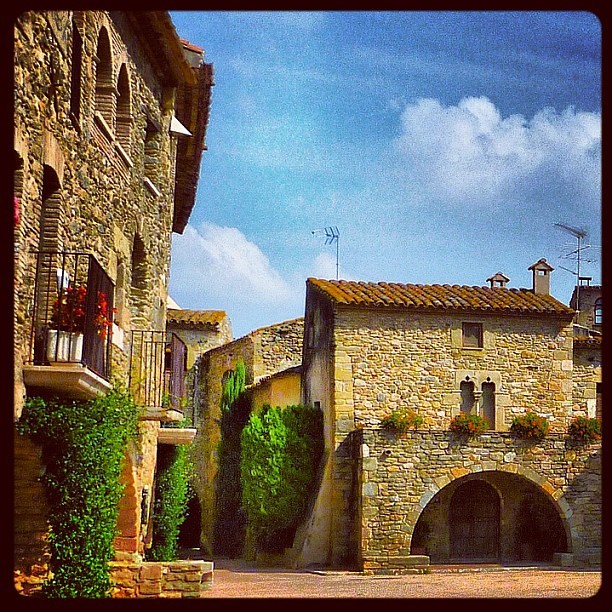 Lugar Monells