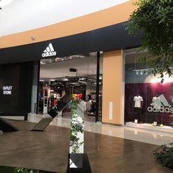 Place adidas