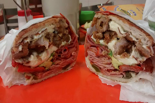 Lugar Tortas Gigantes Sur 12