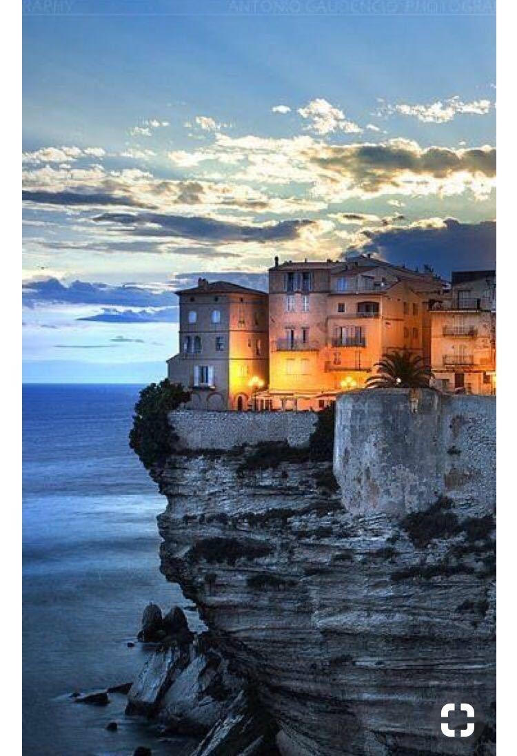 Place Bonifacio
