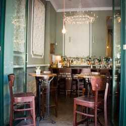 Restaurants 1862 Dry Bar