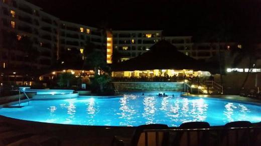 Hotel Emporio Cancún