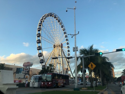 La Gran Rueda Cancún 