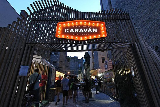 Restaurantes Street Food Karavan Budapest