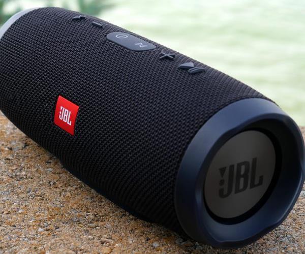 JBL Charge 3 | Waterproof Portable Bluetooth Speaker