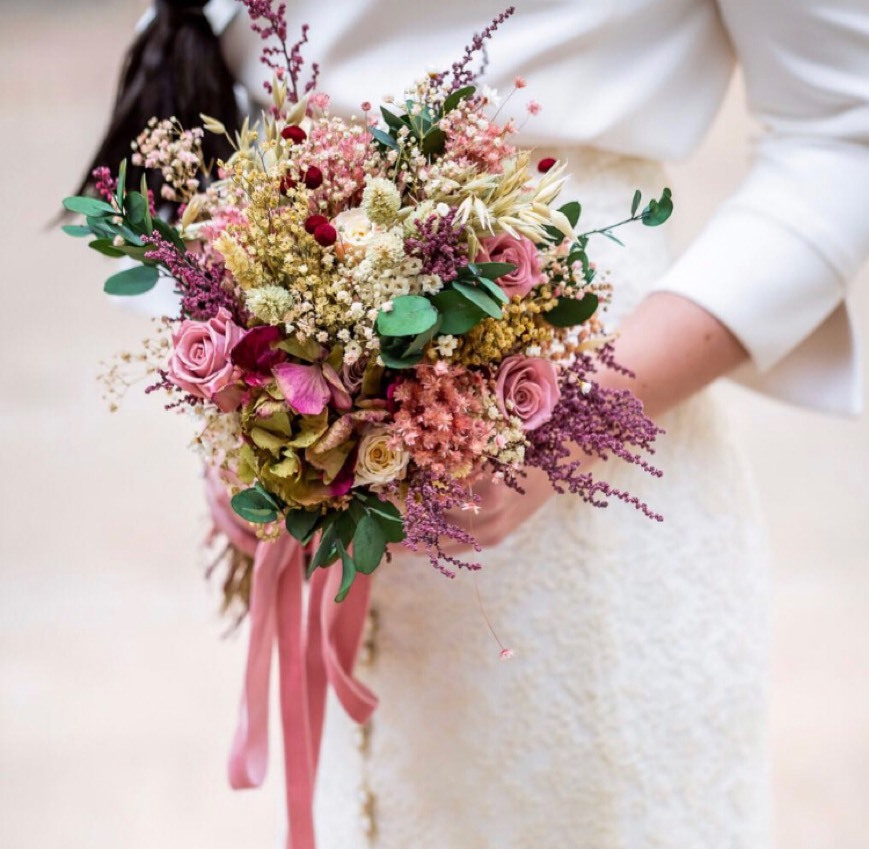 Moda Dilo con una Flor