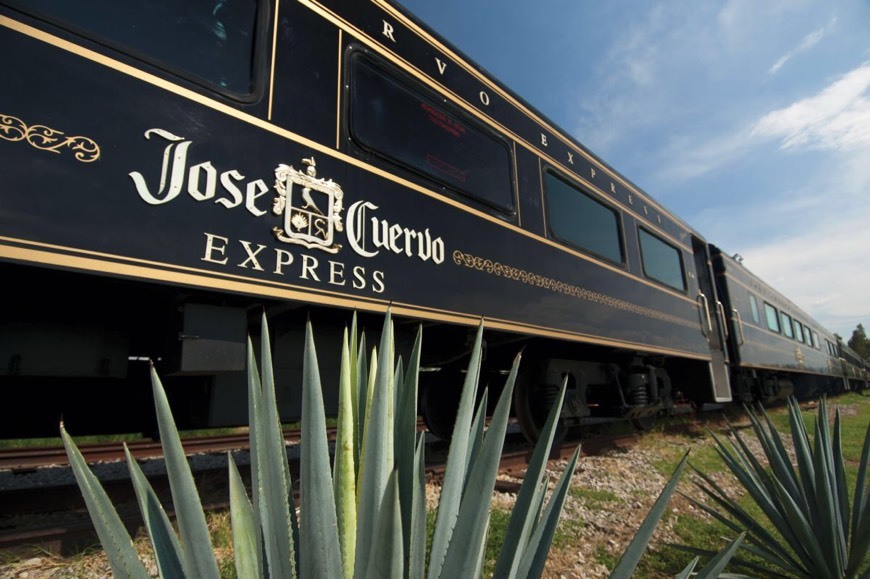 Lugar JOSE CUERVO EXPRESS®