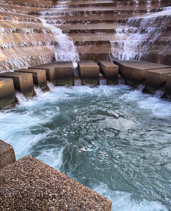 Place Fort Worth Water Gardens