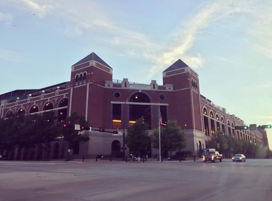 Place Globe Life Park in Arlington