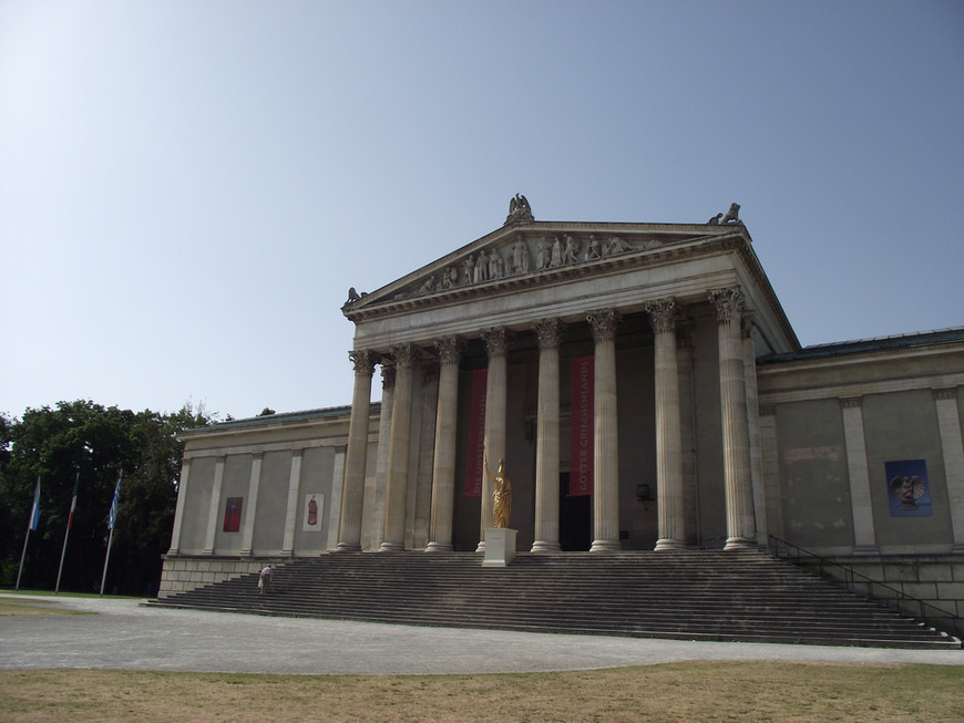 Restaurants Konigsplatz