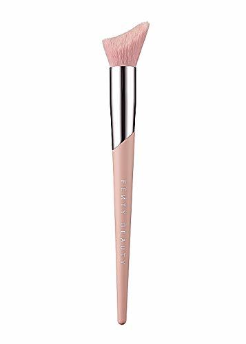 Beauty Belleza Fenty by Rihanna cheek-hugging highlight cepillo 120