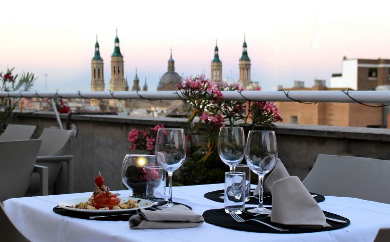 Restaurants Lounge Van Gogh Terraza restaurante en Zaragoza - Aparthotel Los ...