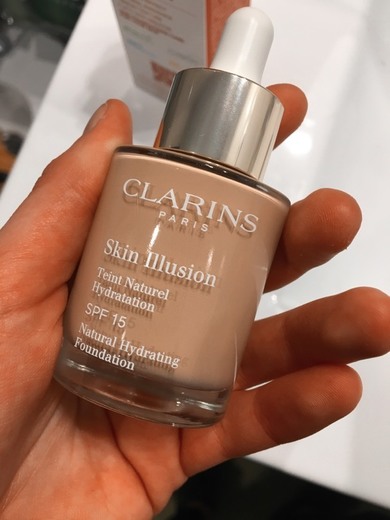 Base de maquillaje CLARINS Skin Illusion SPF15