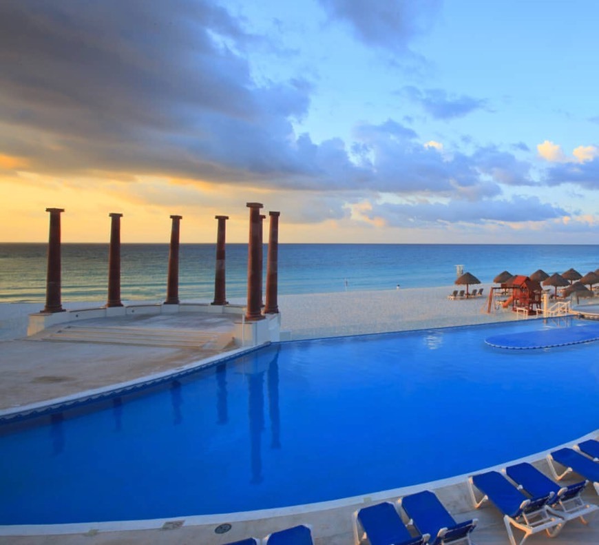 Place Krystal Cancún