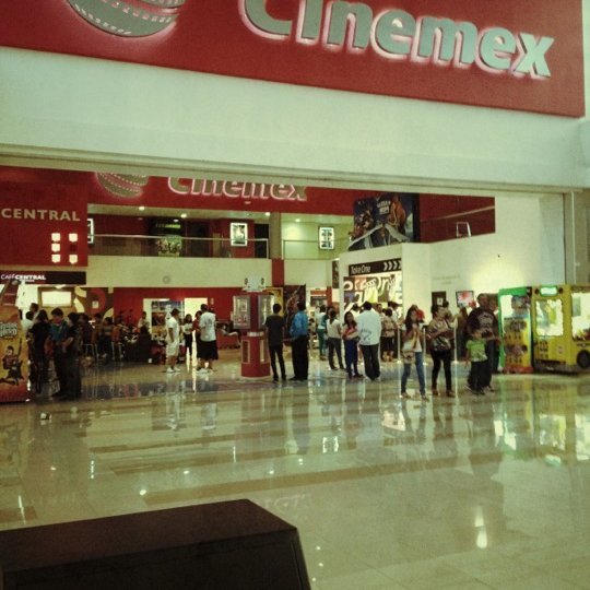 Lugar Cinemex Forum Tepic