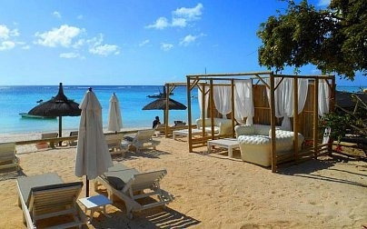 Lugar Evaco Beach Club "La Plage"