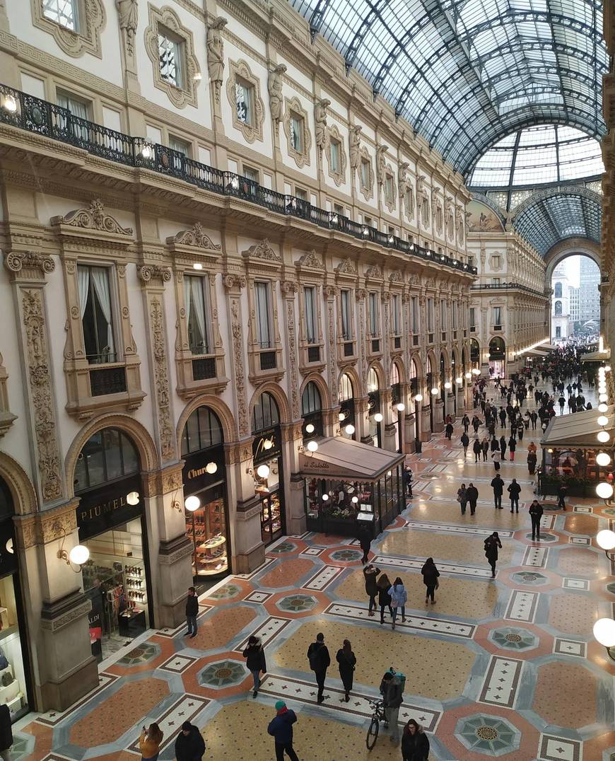 Lugar Galleria Vittorio Emanuele II