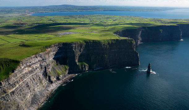 Place Cliffs of Moher