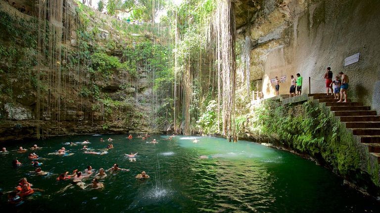 Lugar Cenote Ik-Kil