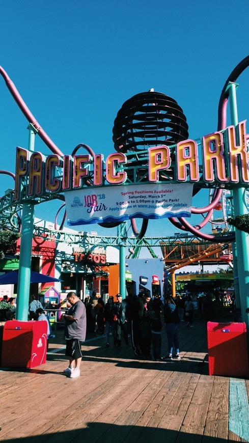 Place Santa Monica Pier