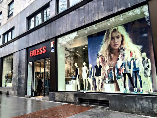 Lugar Guess