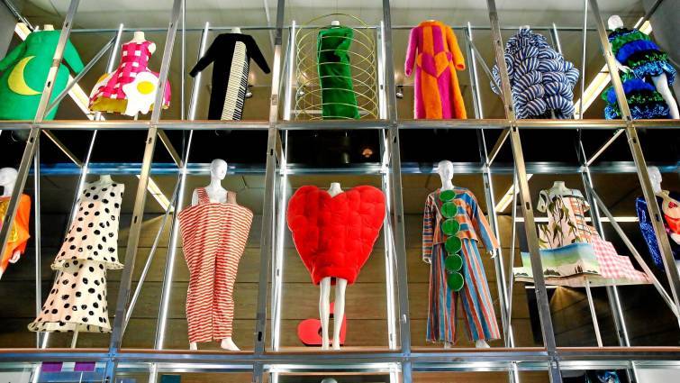 Moda El poder de la imagen. Agatha Ruiz de la Prada Museo del Traje