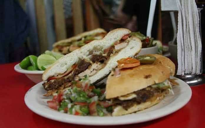 Restaurants Tortas Estilo Mexico