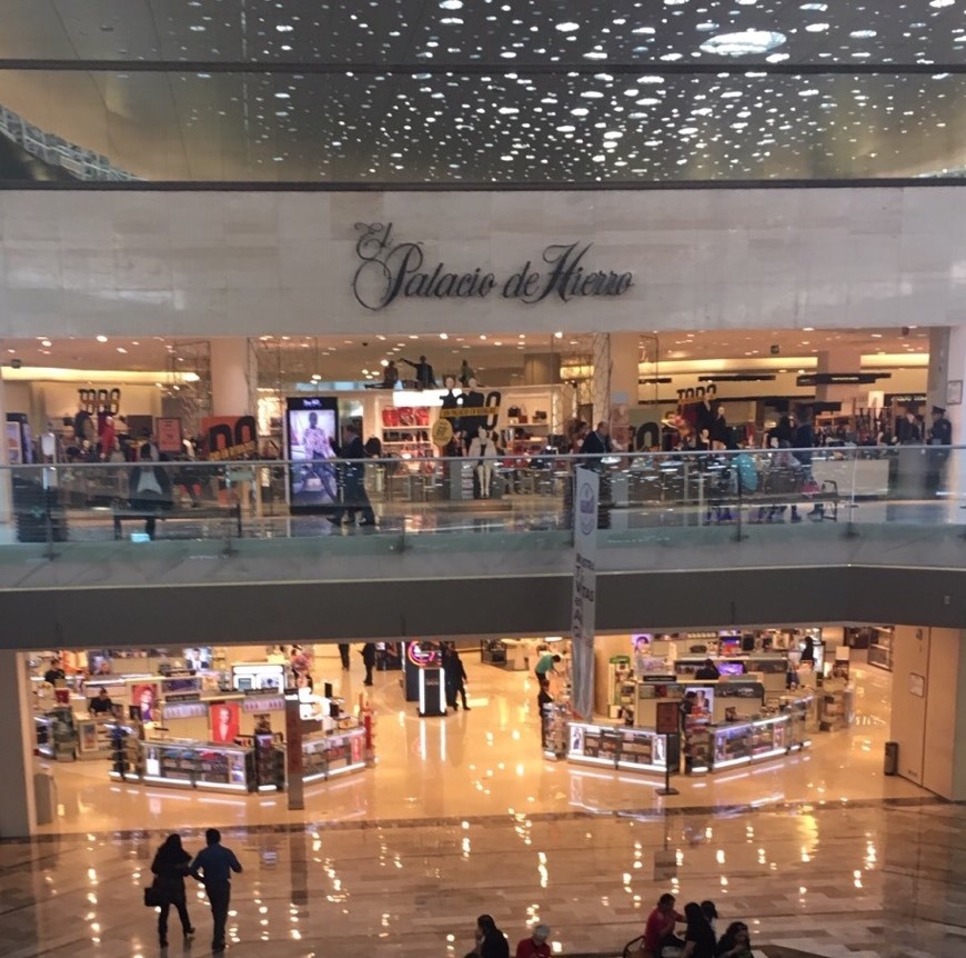 Lugar El Palacio de Hierro Perisur