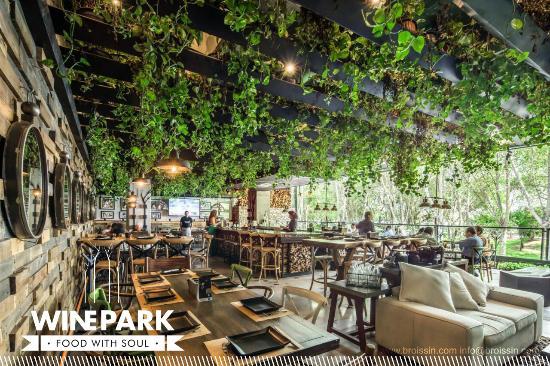 Restaurantes Wine Park