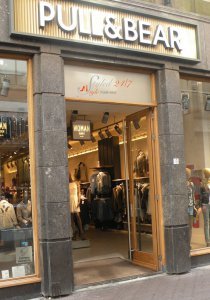 Lugar PULL & BEAR