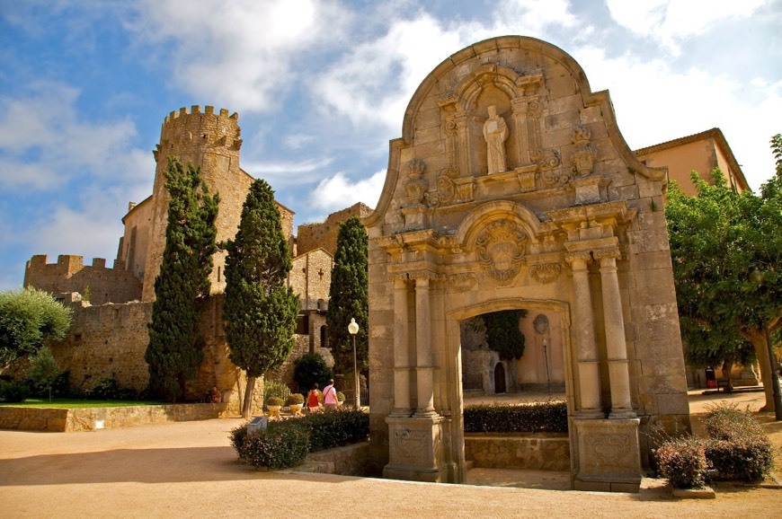 Lugar Monestir de Sant Feliu de Guíxols