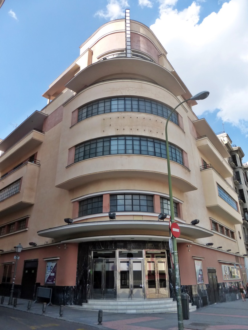 Cine Barceló