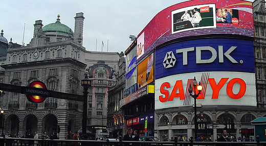 Piccadilly Circus