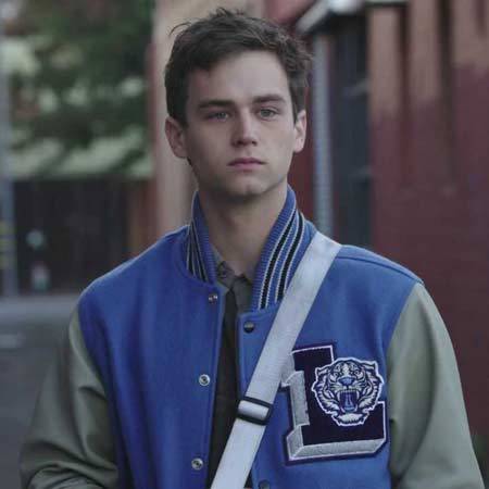 Fashion Brandon Flynn - Wikipedia