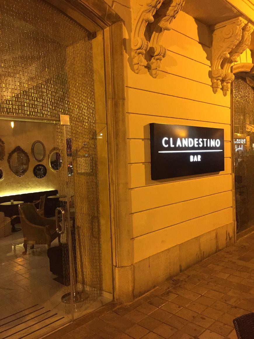 Restaurants Clandestino Bar
