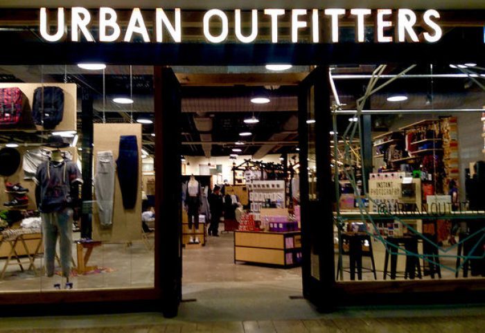 Moda Urban Outfitters