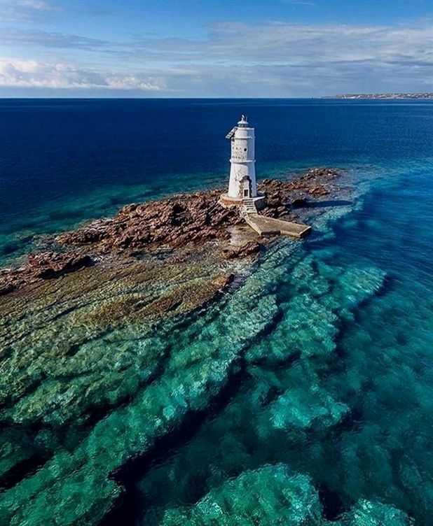 Places Faro de Mangiabarche