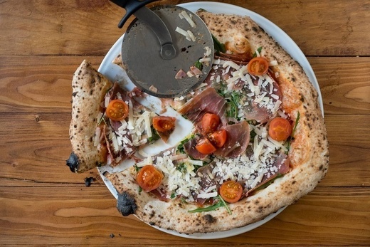 Grosso Napoletano - Auténtica pizza napolitana en horno de leña
