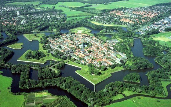 Places Naarden