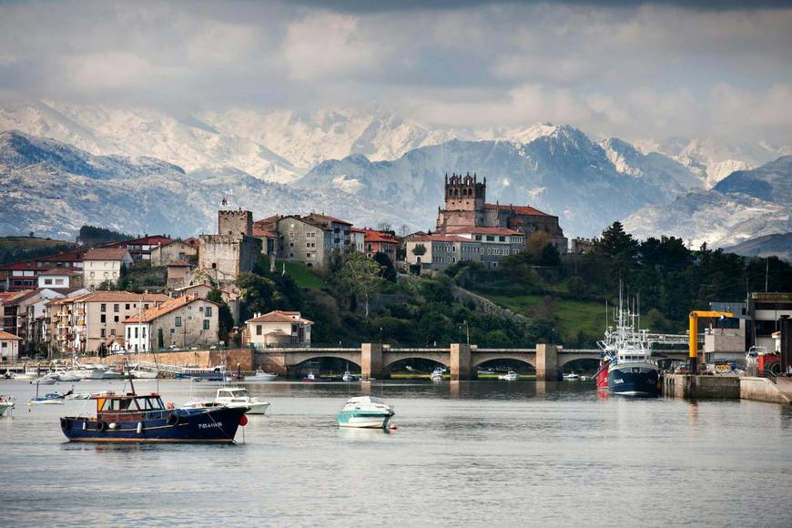 Lugar San Vicente De La Barquera