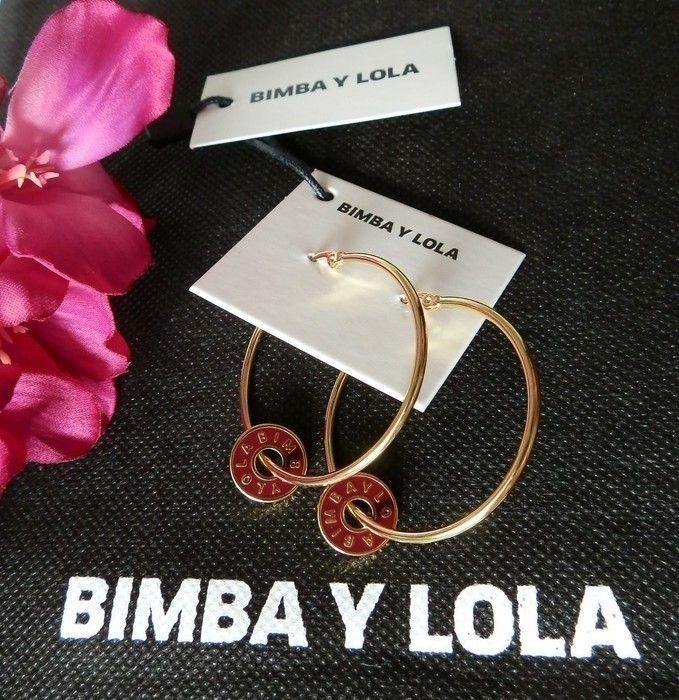 Fashion Pendientes aro logo negro | BIMBA Y LOLA ®