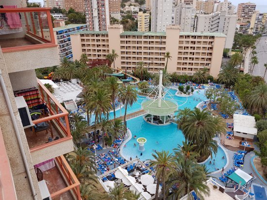 Lugar Apartotel Magic Tropical Splash Water Park, Spa & Caribbean Resort