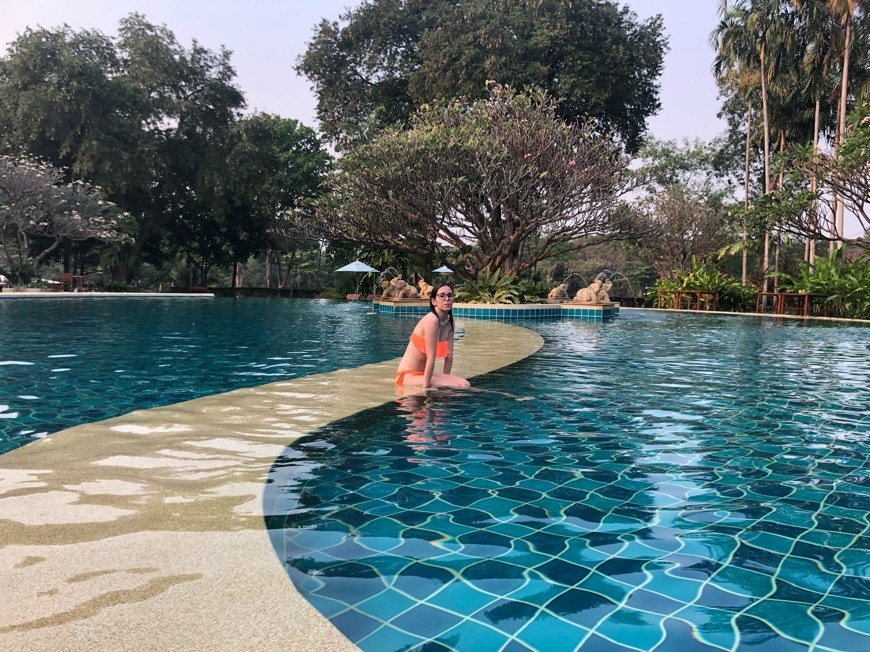 Place Away Kanchanaburi Dheva Mantra Resort & Spa อเวย์กาญจนบุรี เทวมันตร์ทรารีสอร์ตแอนด์สปา