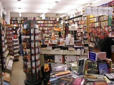 Lugar Librería Follas Novas