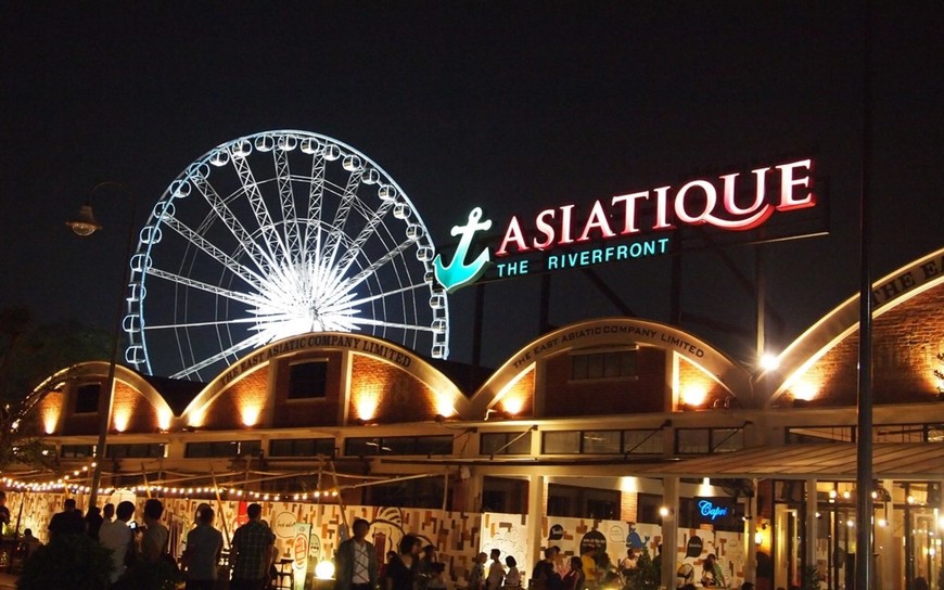 Lugar ASIATIQUE The Riverfront