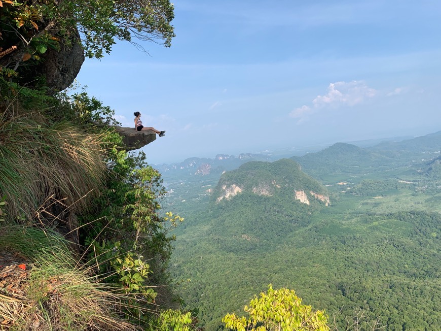 Lugar Khao Ngon Nak