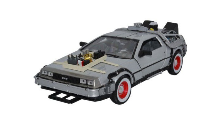 Producto Welly 22444W - Regreso al Futuro Parte III, DeLorean Diecast Collector's model