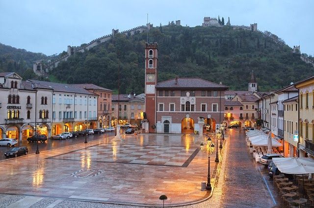 Place Marostica