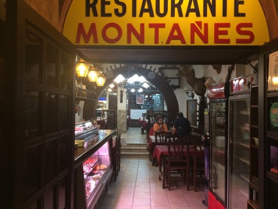 Restaurants Restaurante Montañés