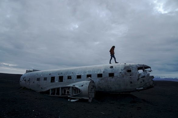 Place Path to Wrecked DC-3 Plane on Sólheimasandur